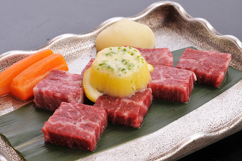 富士溶岩和風ステーキ